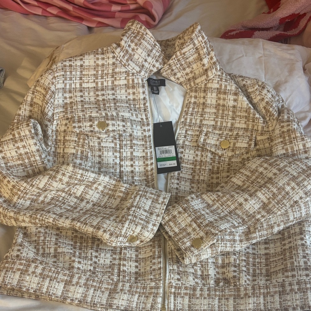 Tahari Women's Plaid Blazer in Brown and Cream